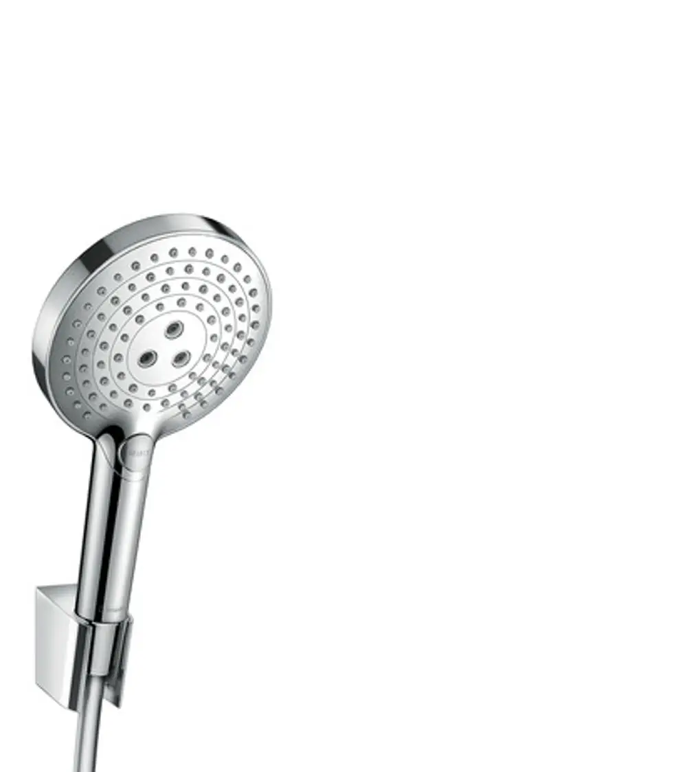 Duschelement von Hansgrohe mit runder Kopfbrause und Halterung. Der Schlauch ist in das Design integriert und ermöglicht eine flexible Nutzung. Schadstofffreies Material in Chromoptik.